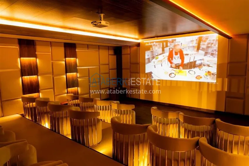 Two-bedroom apartment from the owner in the Mahmutlar district - individual interior and high-quality finishes  9 