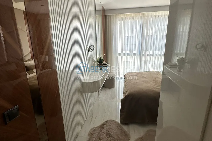 Purchase  Two-bedroom apartment with sea view, first coastal apartment - Alanya, Mahmutlar district 8 