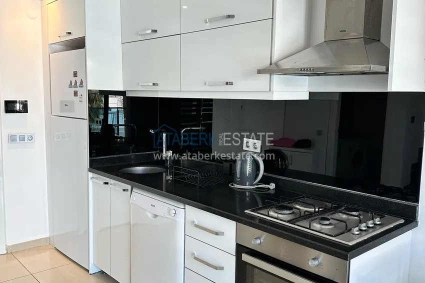 Purchase  2+1 penthouse duplex in the center of Alanya — Cleopatra beach area  7 