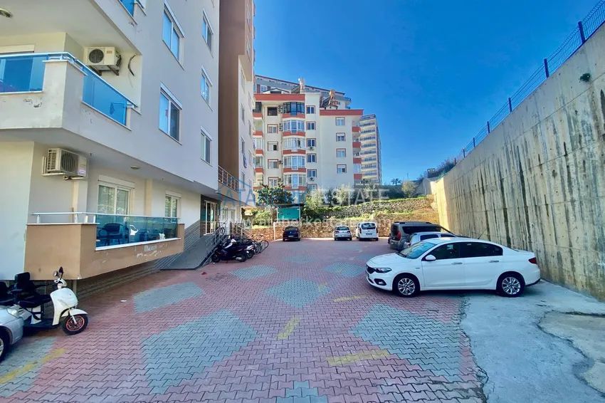 2+1 apartment in Alanya, Cikcilli district in a comfortable complex 9 