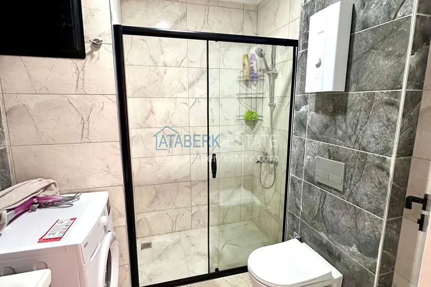 Purchase 1+1 apartment with new furniture and a glazed balcony in a new building — Alanya, Upper Oba district 9 