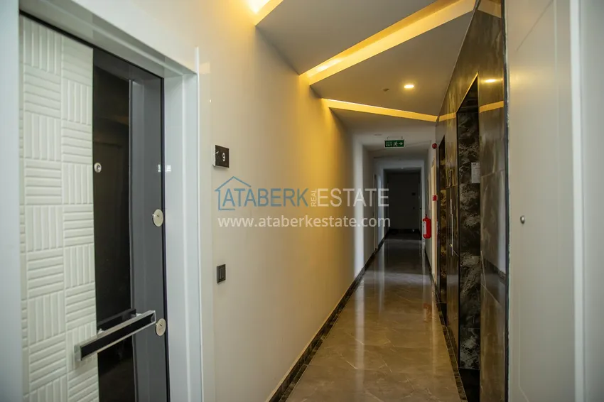 Purchase Furnished 2+1 apartment in a comfort-class complex — Alanya center, Cleopatra beach area 1