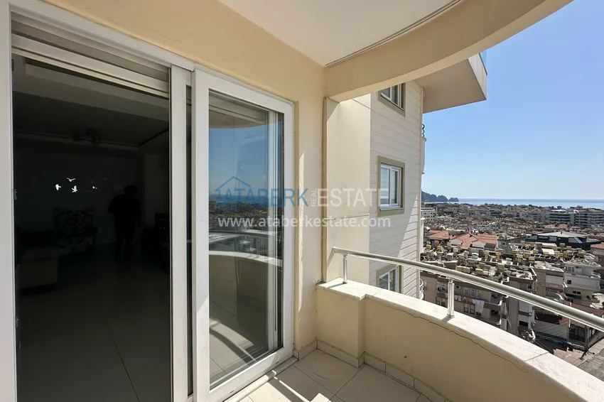 Purchase  1+1 apartment with furniture and sea view in the center of Alanya - Cleopatra beach area  10 