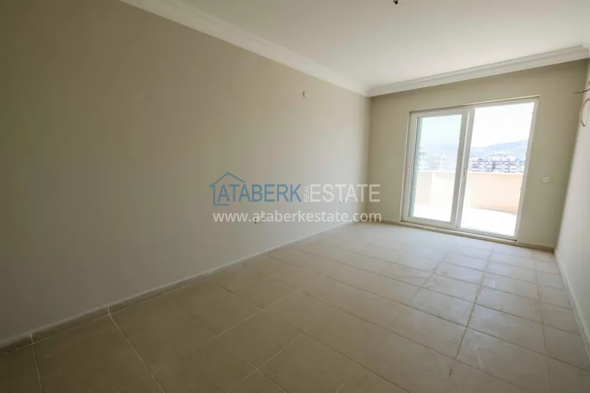 Purchase  4+1 penthouse duplex with mountain and sea views — Alanya, Mahmutlar district  10 