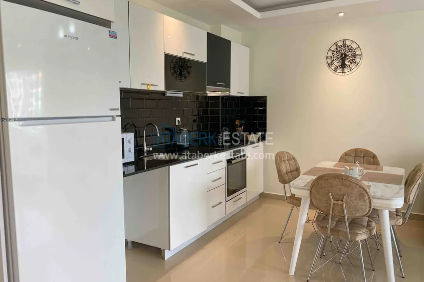 Purchase  Turnkey 1+1 apartment with a glazed balcony in a complex with a private beach — Avsallar, Alanya 11 