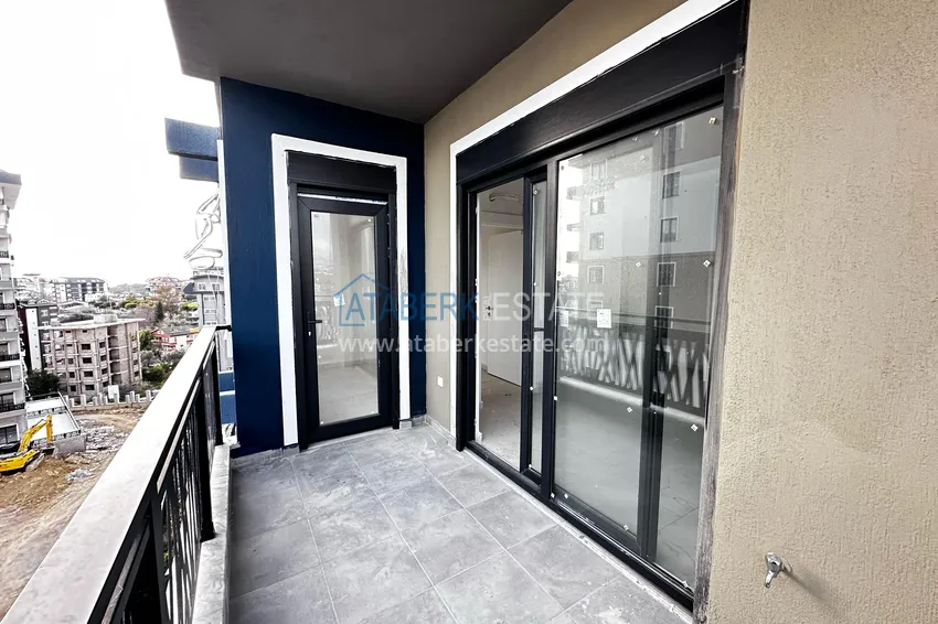 Purchase  One bedroom apartment with partial sea view — Avsallar, Alanya 13 