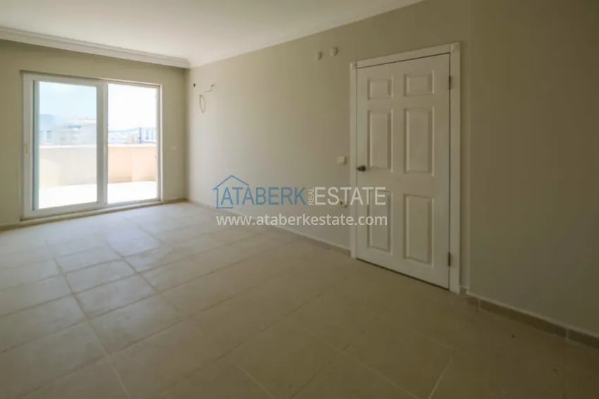 Purchase  4+1 penthouse duplex with mountain and sea views — Alanya, Mahmutlar district  12 