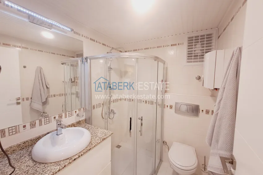 Purchase  Apartment 2+1 with furniture and glazed balconies - from the owner, Mahmutlar center, 300 m to the sea 12 