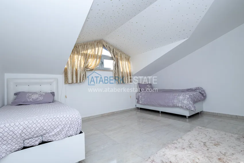 Purchase  Turnkey duplex penthouse with sea view, 150 meters from the beach — Kestel, Alanya 16 