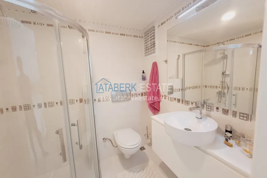 Purchase  Apartment 2+1 with furniture and glazed balconies - from the owner, Mahmutlar center, 300 m to the sea 13 