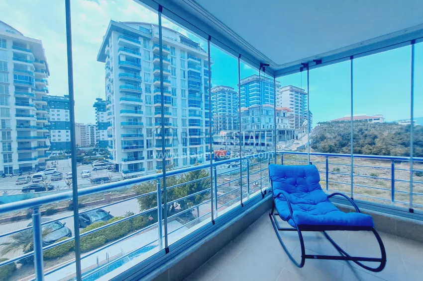 Purchase Apartment 2+1 from the owner — furniture, renovation, glazed balconies, Mahmutlar district 15 