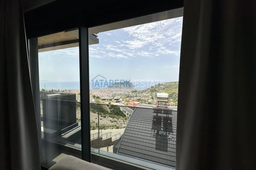 Purchase Luxurious penthouse duplex with panoramic views in a prestigious complex — Tepe, Alanya Center 12