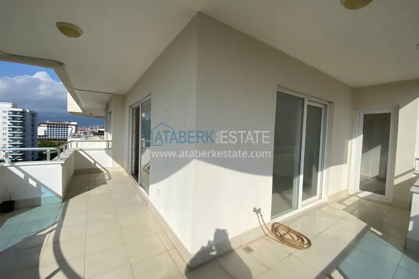 Purchase Penthouse duplex 3+2 on the main street of Mahmutlar - with sea view 18