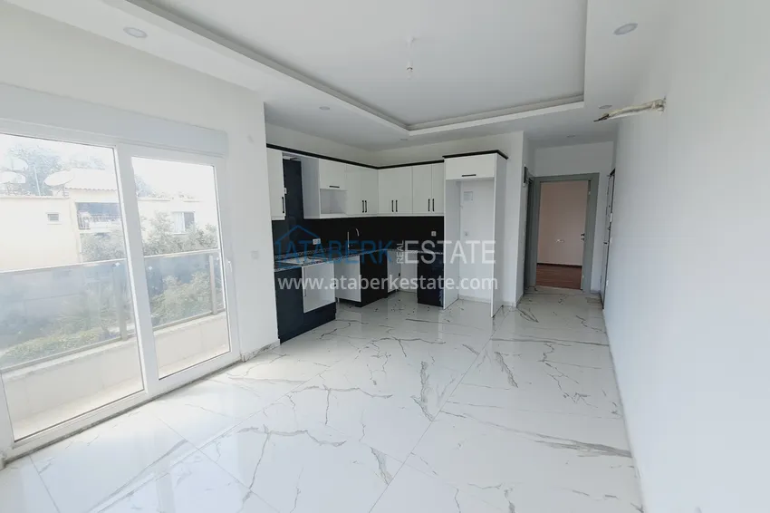 Purchase  1+1 corner apartment with a fine finish in a modern complex - Avsallar district, Alanya 1 