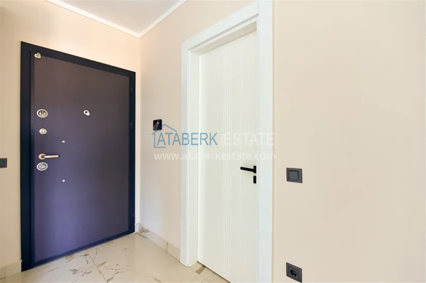 Purchase Apartment 1+1 with sea view in a prestigious complex — Kargicak district, 200 meters from the sea 1 