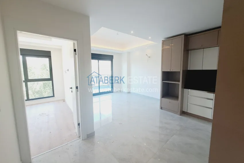 Purchase 1+1 apartment in Alanya, Mahmutlar district, with a fine finish 1 