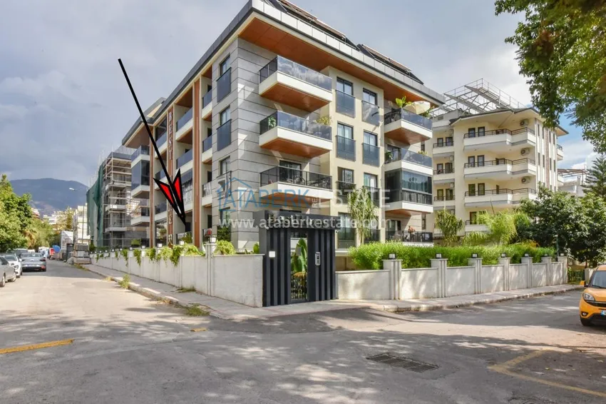 Short term rent apartment 2+1 in a cozy complex - the center of Alanya, next to Cleopatra beach 1 