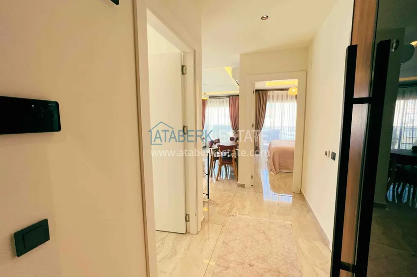 Purchase Short term rent apartment 2+1 in a cozy complex - the center of Alanya, next to Cleopatra beach 1 