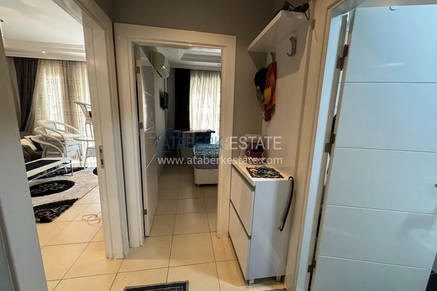 Purchase  Apartment 1+1 with furniture on the street 25 meters — the center of Alanya, just 300 meters from the sea 1 