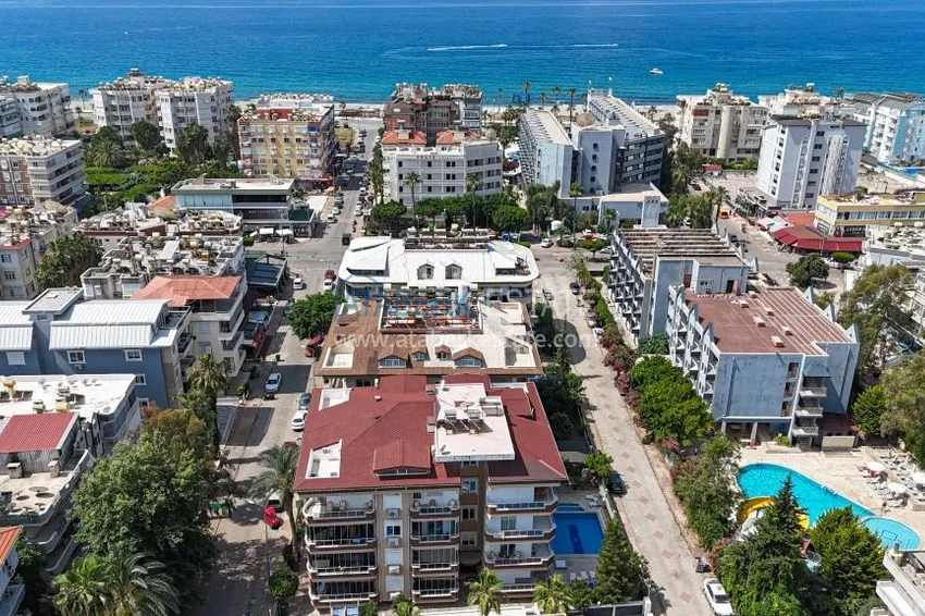 2+1 apartment with a modern interior 150 meters from the sea — Alanya, Oba district 1 