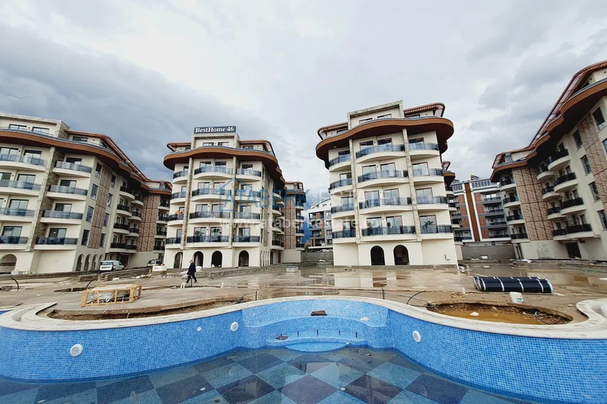 1+1 apartment with a fine finish in Alanya - Oba district 2 