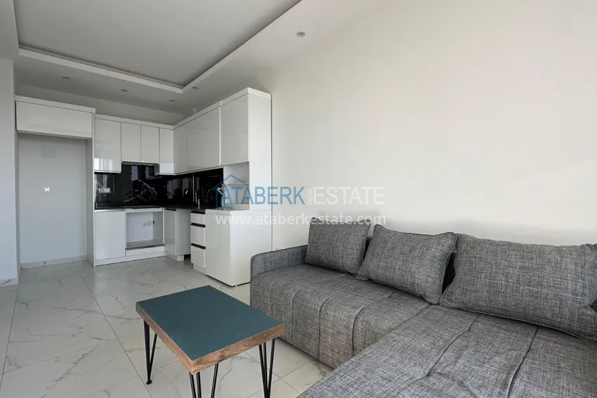 Purchase  Apartment with sea view and new furniture in a family complex — Kargicak, Alanya 1 