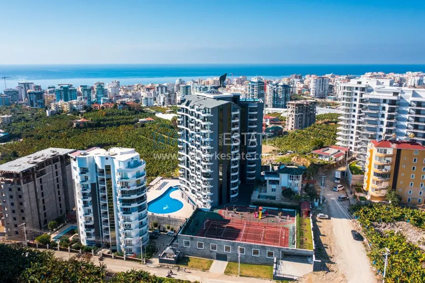 2+1 apartment with furniture and sea and mountain views in a luxury complex — Alanya, Mahmutlar district 1 