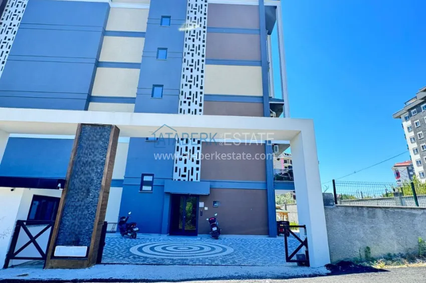 Finished 1+1 apartment in a cozy complex — Alanya, Avsallar district 2 