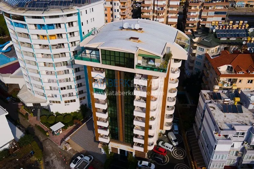 1+1 apartment with furniture and sea view in the center of Alanya - Cleopatra beach area  2 