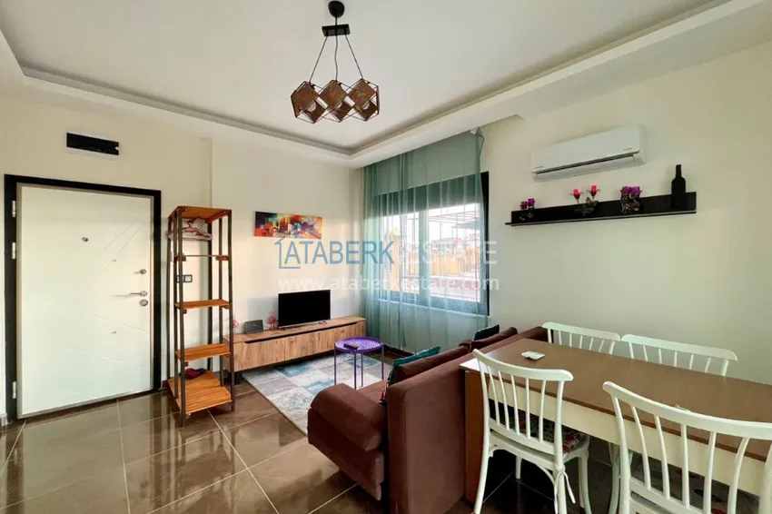 Turnkey one-bedroom apartment in the center of Alanya — Cleopatra beach area 1 