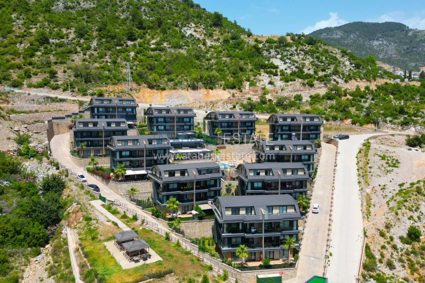 Luxurious penthouse duplex with panoramic views in a prestigious complex — Tepe, Alanya Center 2