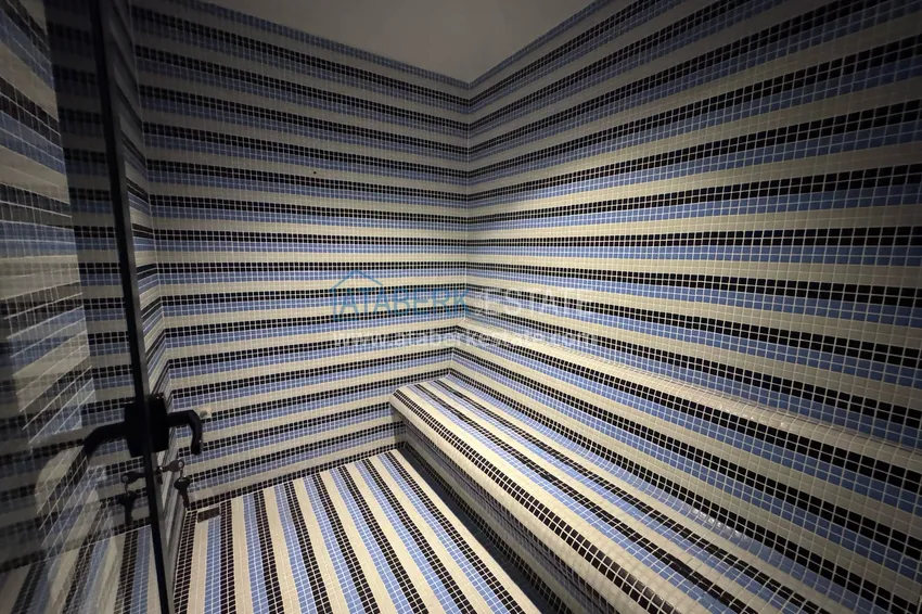 Panoramic 2+1 duplex with furniture in the very center of Alanya — Suitable for short-term rent  31 