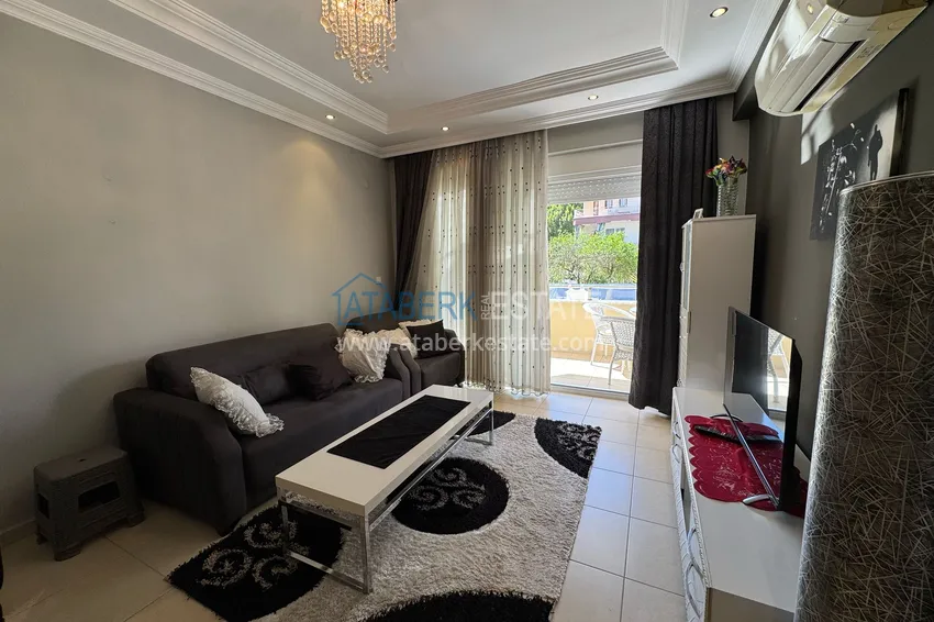 Purchase  Apartment 1+1 with furniture on the street 25 meters — the center of Alanya, just 300 meters from the sea 3 