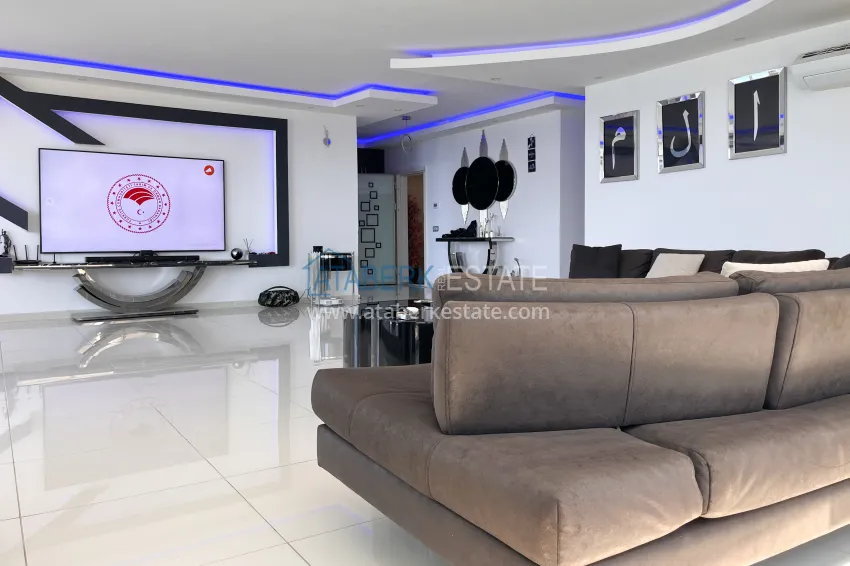 Purchase Apartment with direct sea view and citizenship opportunity - Alanya, Kestel 3 