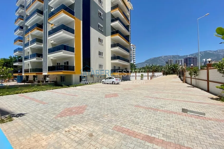 Furnished 1+1 from the owner in Mahmutlar — with a view that will never change! 4 