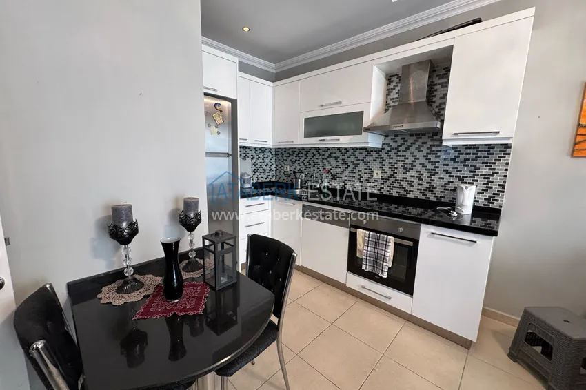 Purchase  Apartment 1+1 with furniture on the street 25 meters — the center of Alanya, just 300 meters from the sea 4 