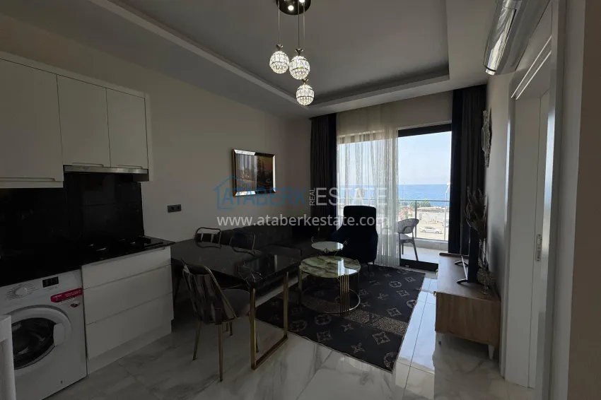 Purchase One bedroom apartment with furniture and sea view at a bargain price — Kargicak, Alanya 4 