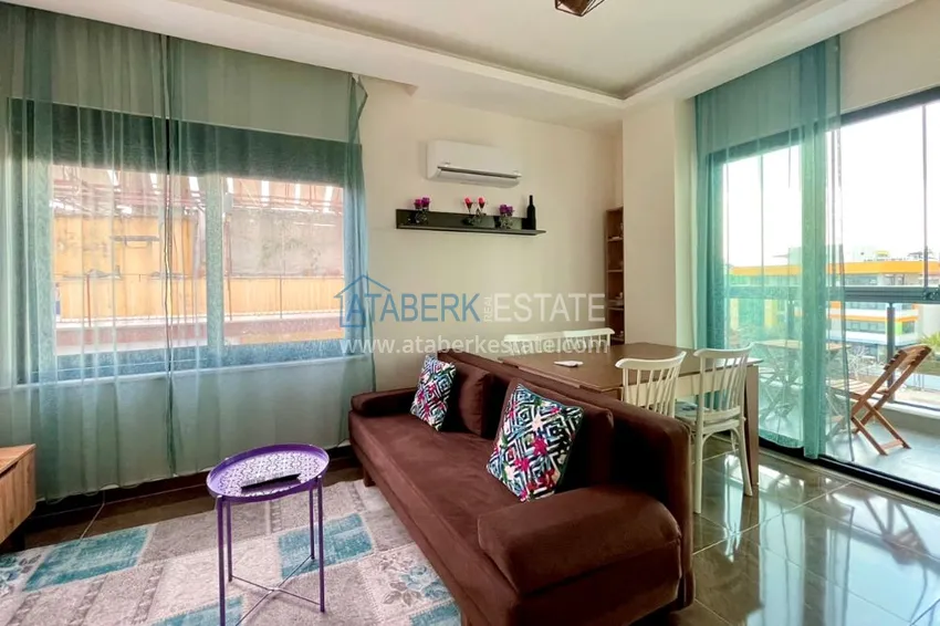 Purchase Turnkey one-bedroom apartment in the center of Alanya — Cleopatra beach area 3 
