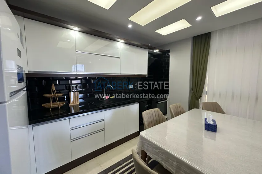 Purchase  2+1 apartment with furniture and sea and mountain views in a luxury complex — Alanya, Mahmutlar district 4 