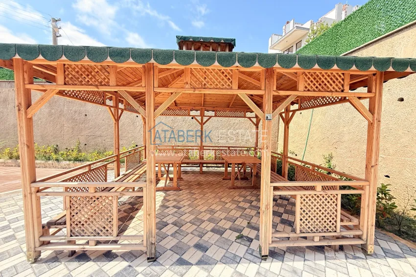 New 2+1 apartment in a low-rise complex — Alanya, Oba district 5 