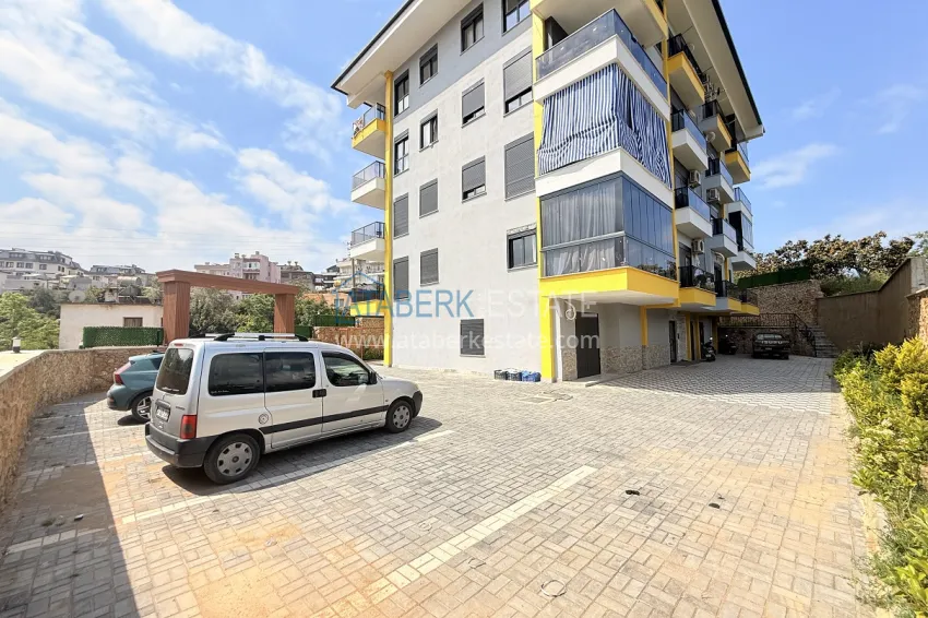 New 2+1 apartment in a low-rise complex — Alanya, Oba district 6 