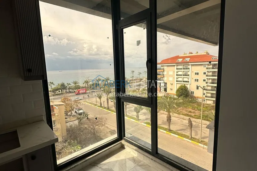 Purchase Duplex penthouse with sea view — a new boutique complex on the beachfront in the Kestel area 5