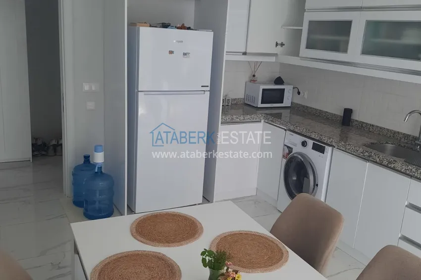 Purchase  Three-room city apartment with furniture and a separate kitchen in the center of Alanya  5 