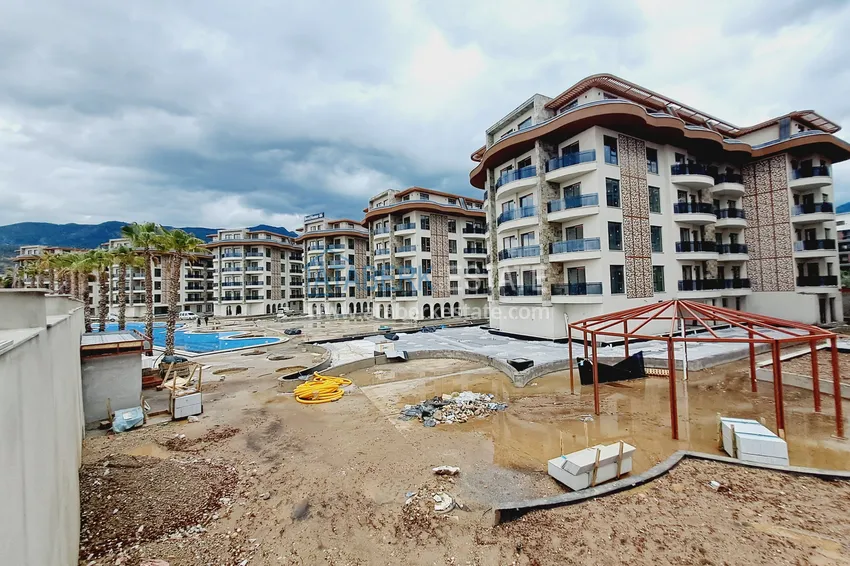 1+1 apartment with a fine finish in Alanya - Oba district 6 