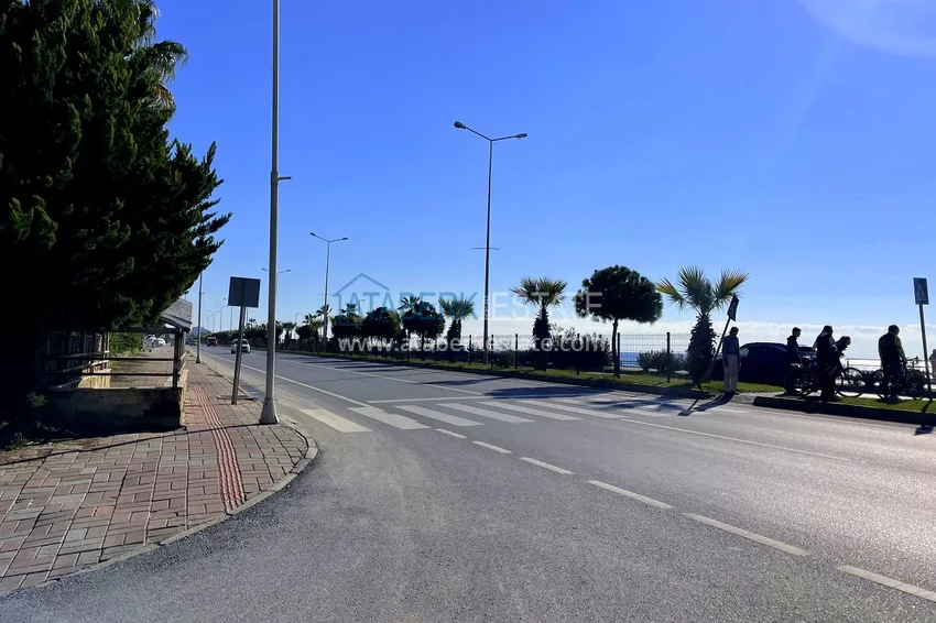 Furnished apartment with a glazed balcony in Mahmutlar district - just 230 meters from the sea 5 