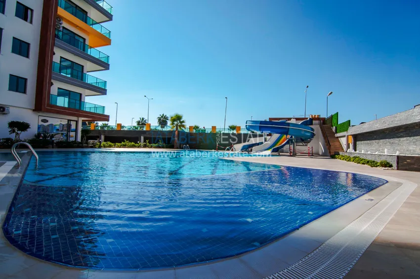 2+1 apartment in a luxury complex on the seafront - Mahmutlar district, Alanya 6 