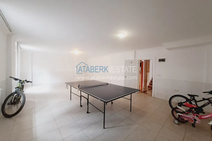 Apartment 2+1 with furniture and glazed balconies - from the owner, Mahmutlar center, 300 m to the sea 6 