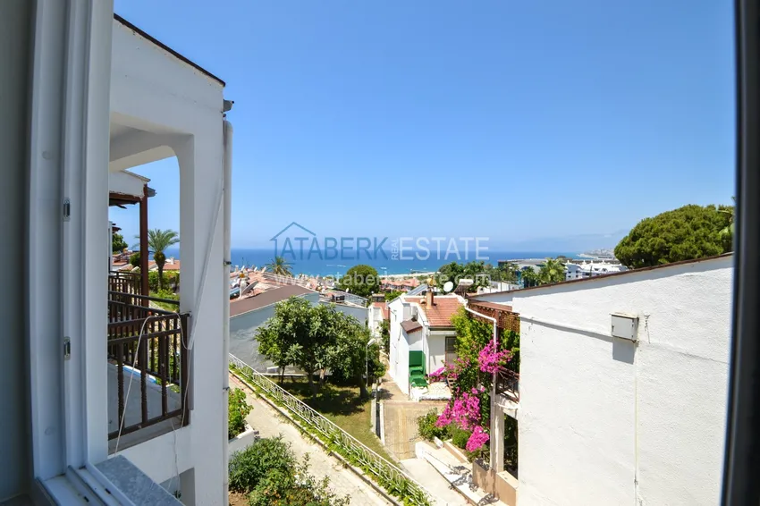 Purchase  Duplex with views in a townhouse-type complex on the beachfront - Alanya, Kargicak district 8 