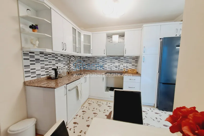 Purchase Apartment 2+1 from the owner — furniture, renovation, glazed balconies, Mahmutlar district 7 