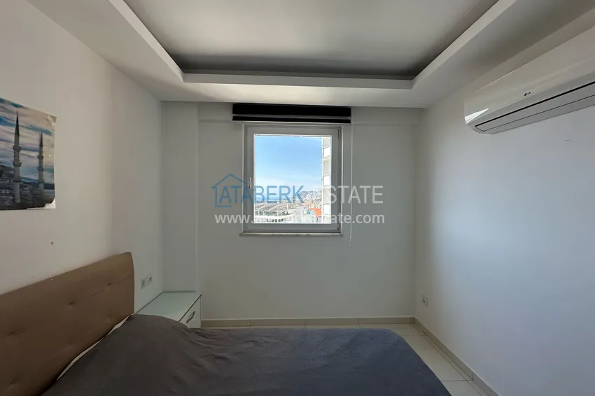 Purchase  1+1 apartment with furniture and sea view in the center of Alanya - Cleopatra beach area  8 